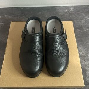 NWOT SAS Clog Slip Resistant Shoes Black Leather Women's 7 W